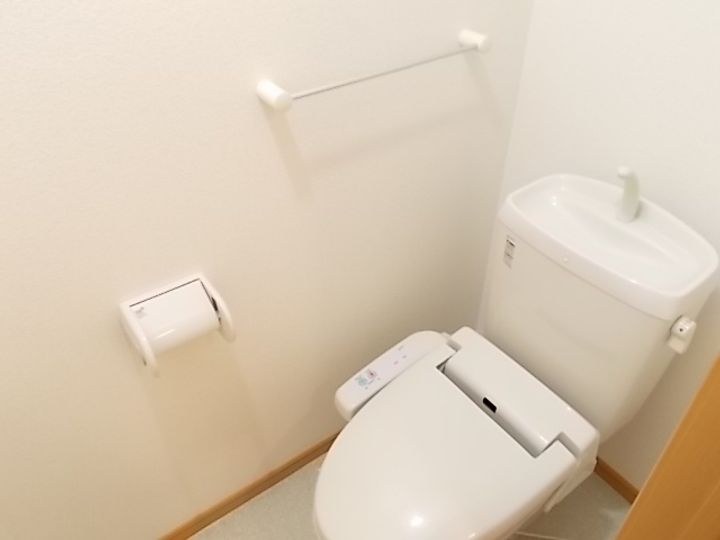 ノイブリーゼのその他画像