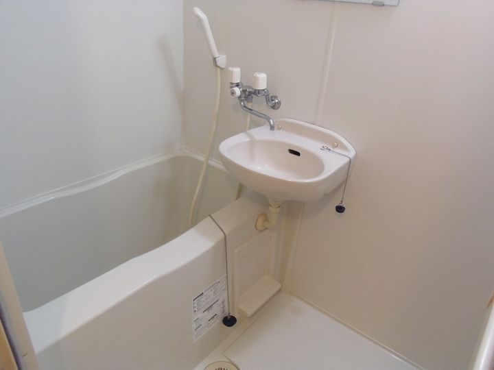 レオパレスメルベーユ205の風呂