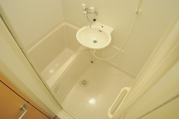 レオネクストハニカムエイトの風呂