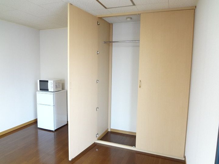 レオパレスHIGH LIFEのその他画像