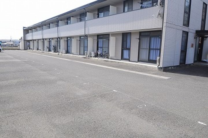 レオパレスHIGH LIFEのその他画像