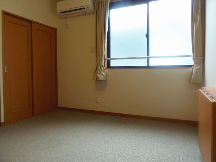 レオパレスNORTH 中野204の内装