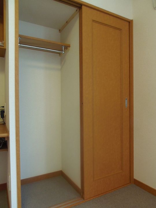 レオパレスNORTH 中野204の内装