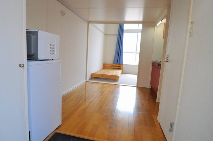 レオパレスあべーるの玄関