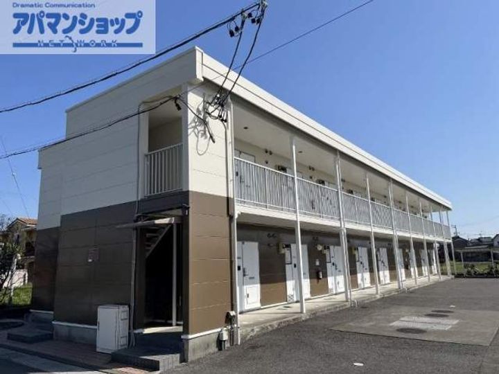 レオパレスにしまとばの外観