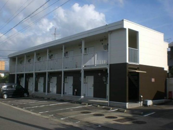 レオパレススカイドリーム107の外観