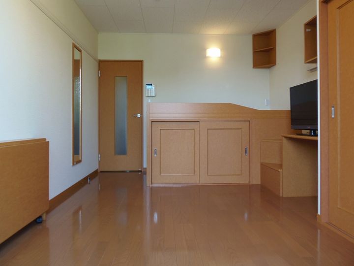 レオパレスグレイスコート108の居間