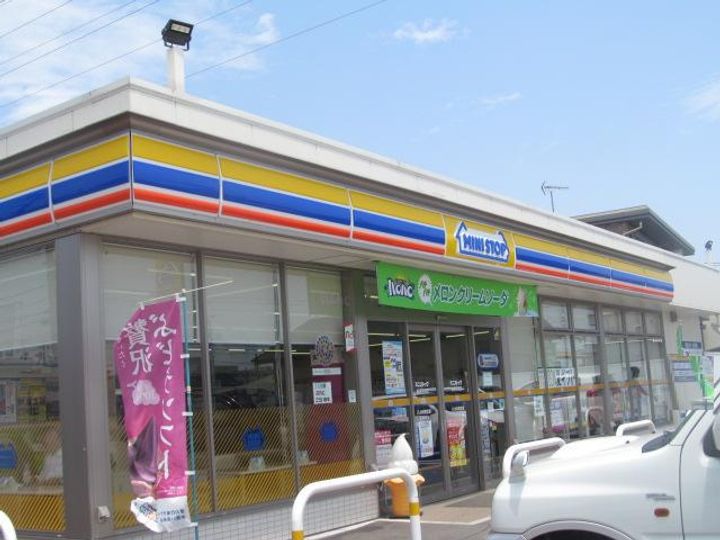 レオパレスグレイスコート104の周辺