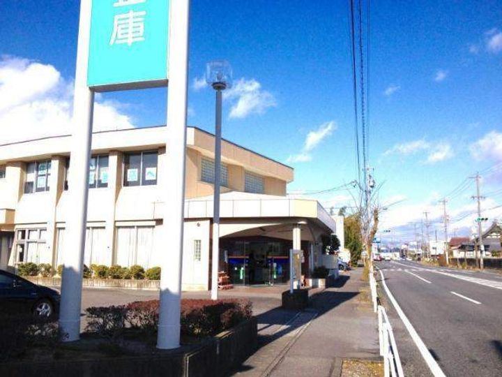 レオパレス大巻A101の周辺