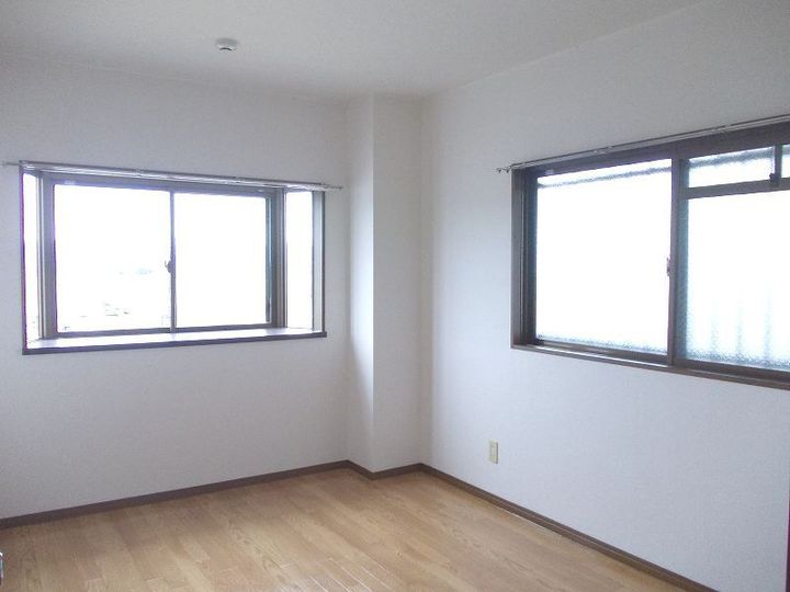 メゾンドレスポワールの内装