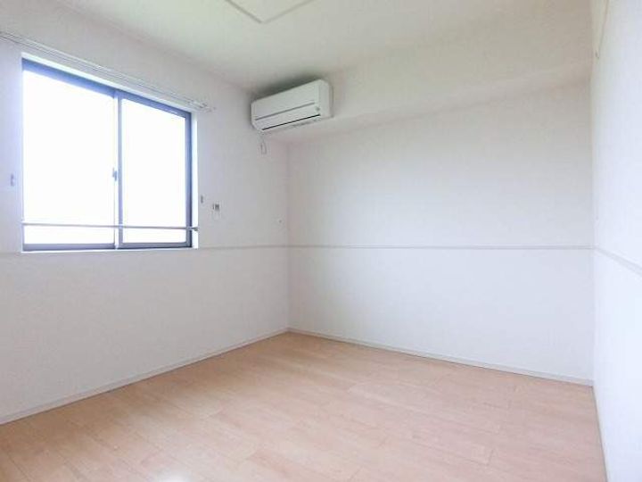 ユネ ポワールのその他画像