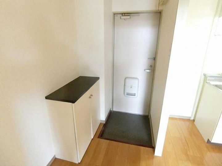 なかよしハウスAの玄関