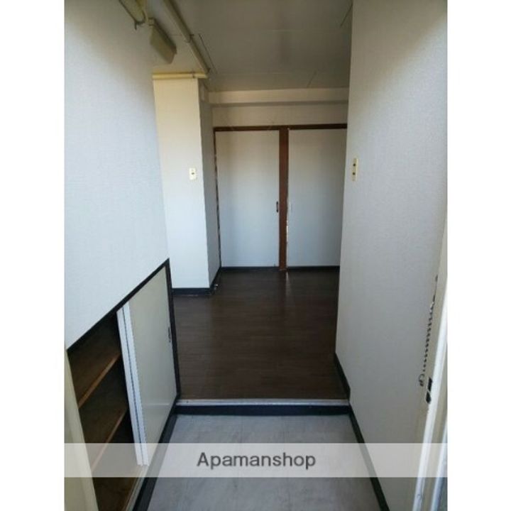 メゾン池田(池田町六之井)の玄関