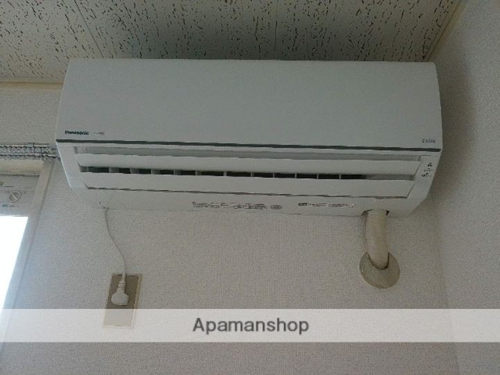 エクセル87102の内装