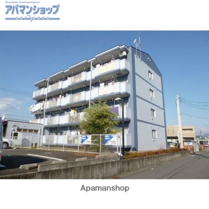 エステート村木の外観