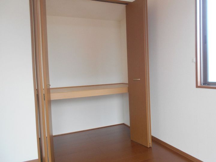 エミール Aのその他画像