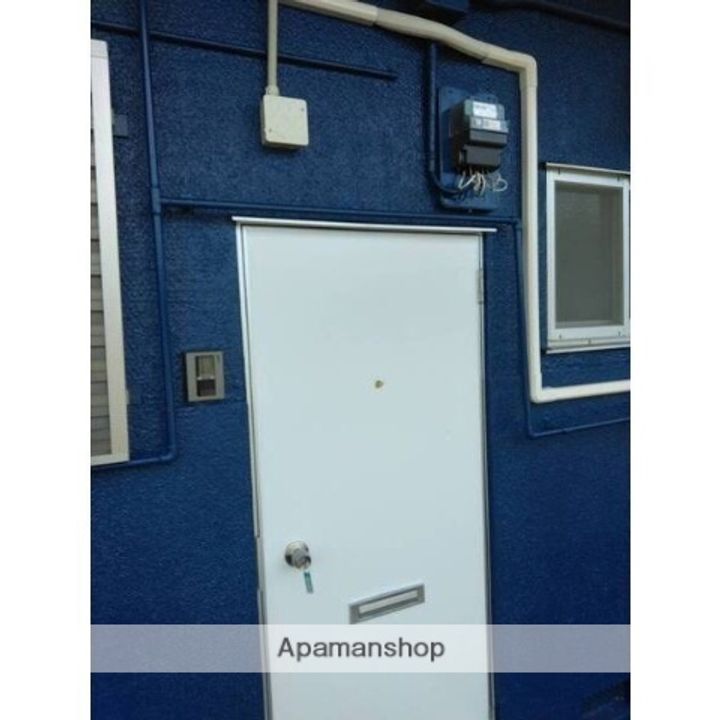 清流とそよ風のルヴァンⅡ101の玄関