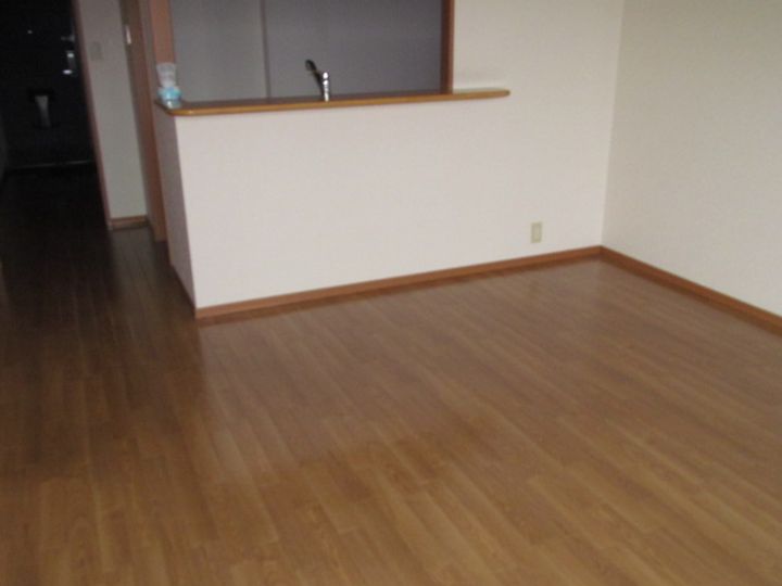 ウッドヴィレッジⅡの居間