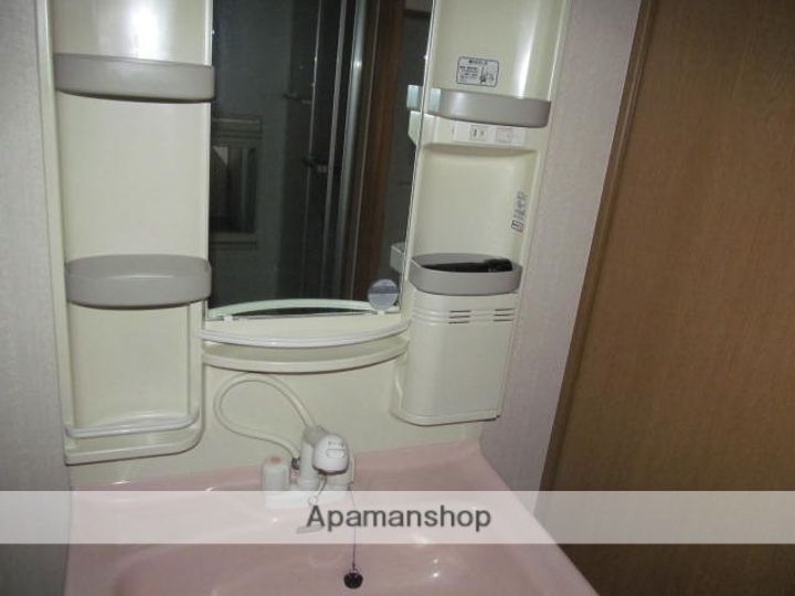 グランサム203のその他画像