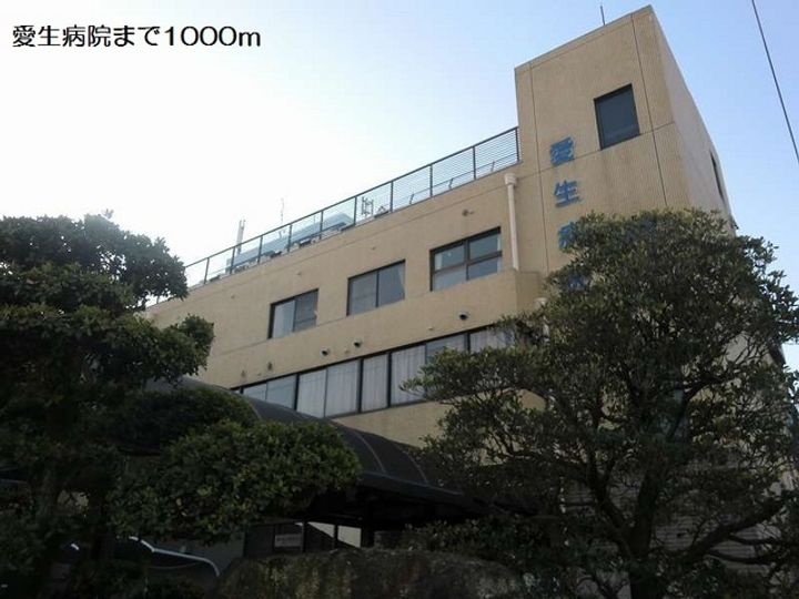 コンフォート・ウィンの周辺