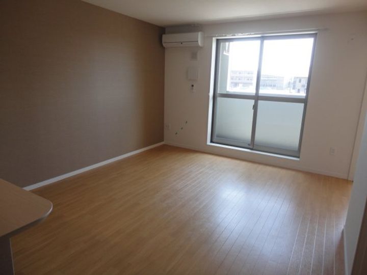 ルミナスTの居間