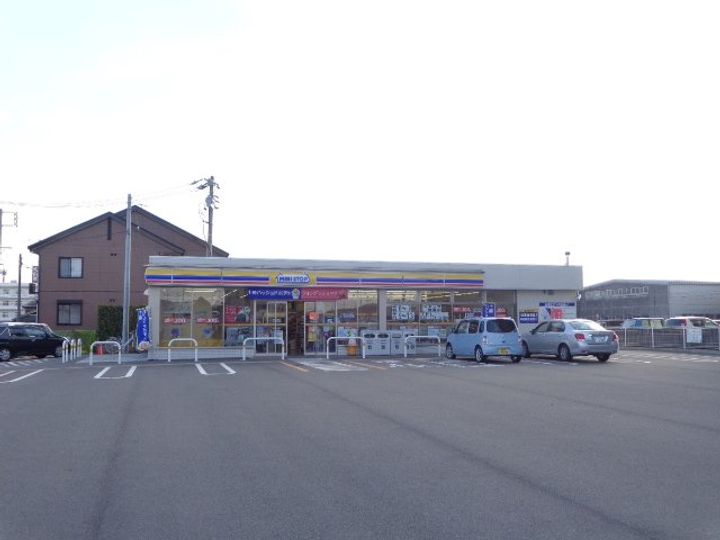 ルミナスTの周辺