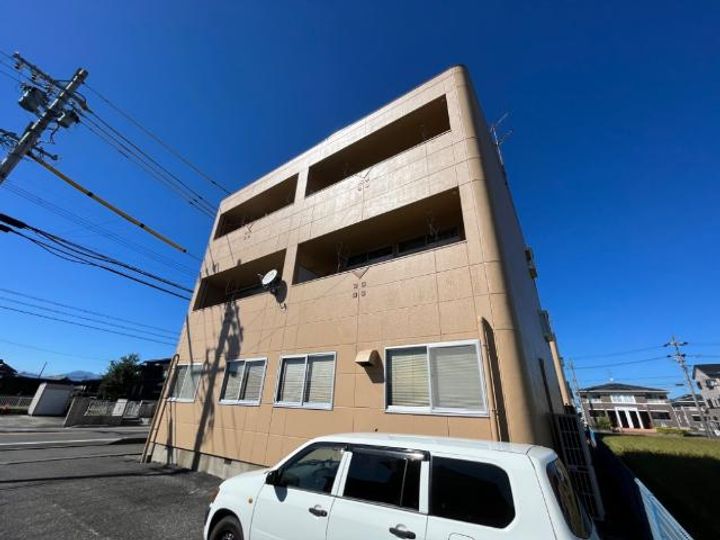 らぴあす80の外観