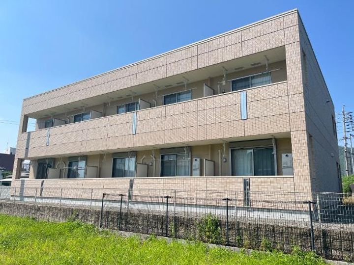 イーストサイド長良の外観