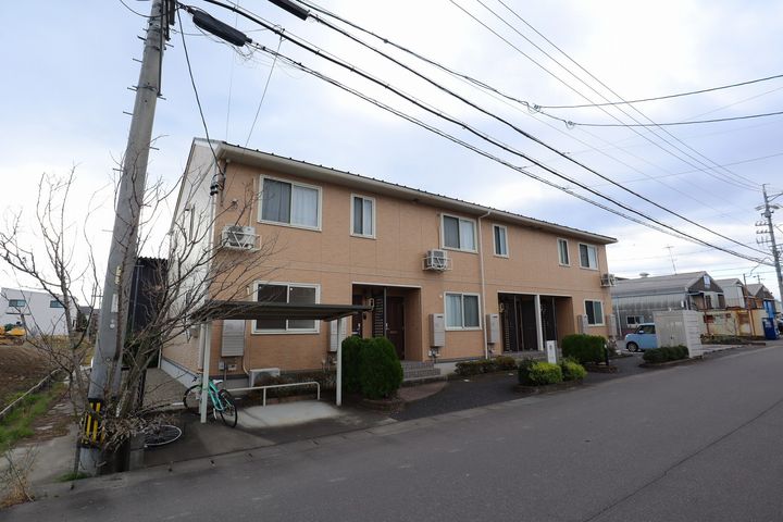 L’ARC(ラルク)の外観