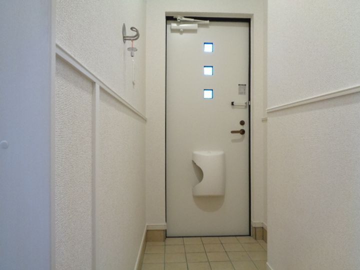 LUKAKU(ルカク)の玄関