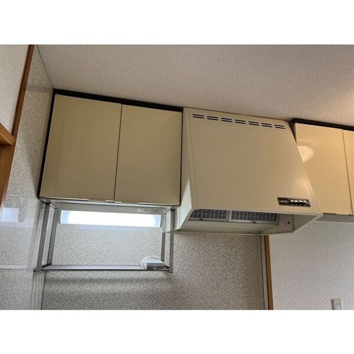 サープラスⅠ浜見のキッチン