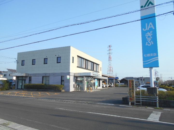 カーサ フェリシアBの周辺