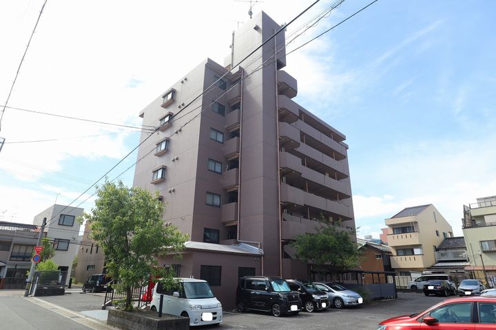 メゾンシャンポールの外観