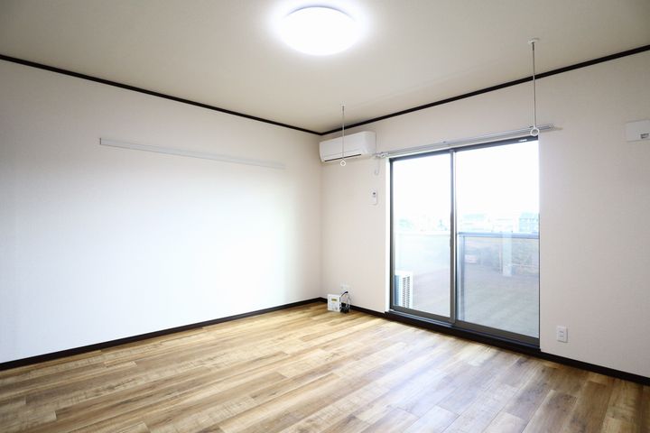 メゾンアクアの居間