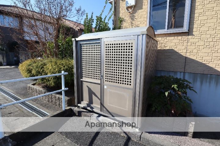 サンフラワーF101の内装