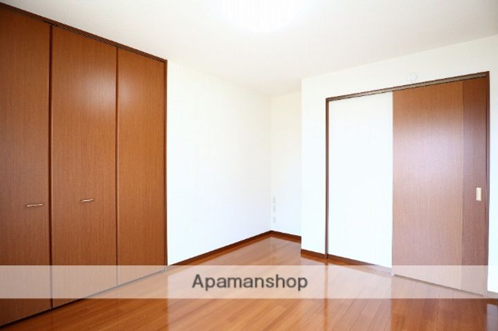 サンフラワーF101の内装