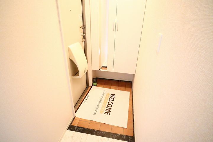 ハミングバード羽島の玄関