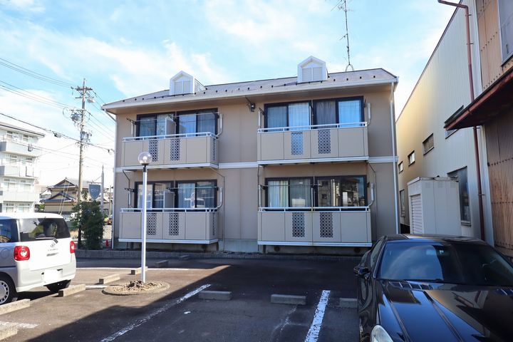 セピア・コートの外観