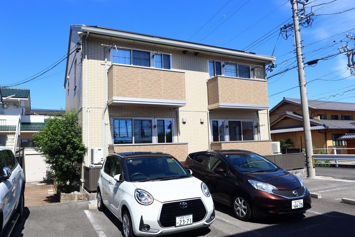 カーサスガⅡの外観