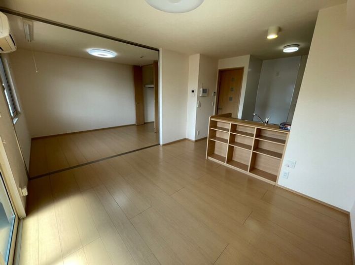 DーROOM北一色の居間