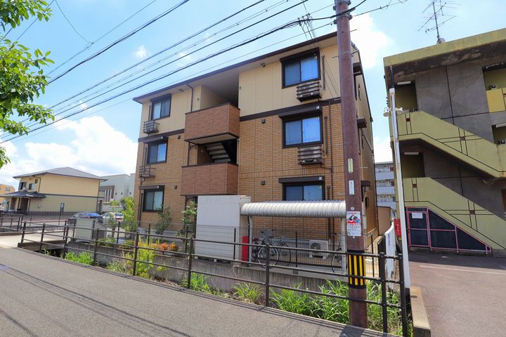 DーROOM北一色の外観