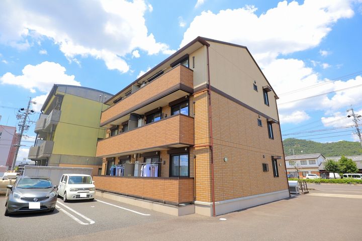 DーROOM北一色の外観