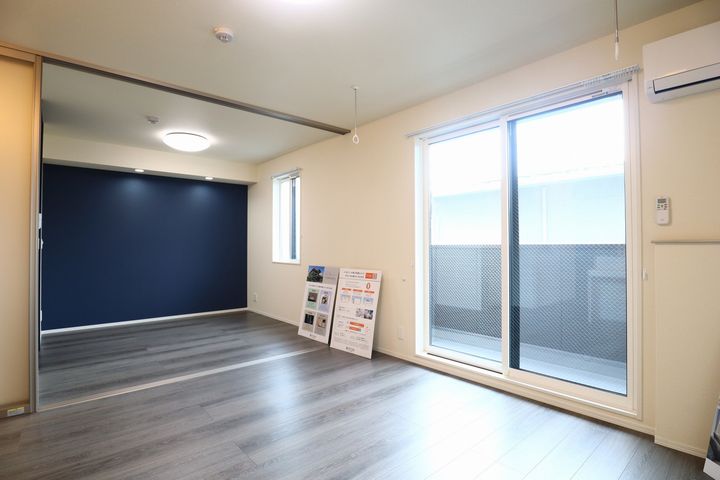 COMMONSのその他画像