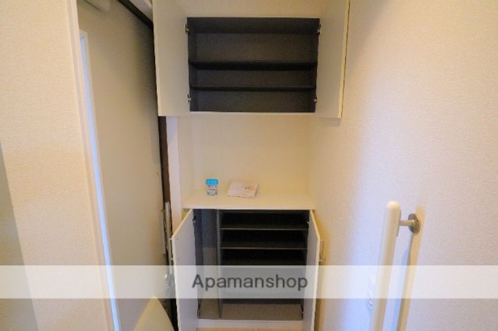 ファミール野一色の内装