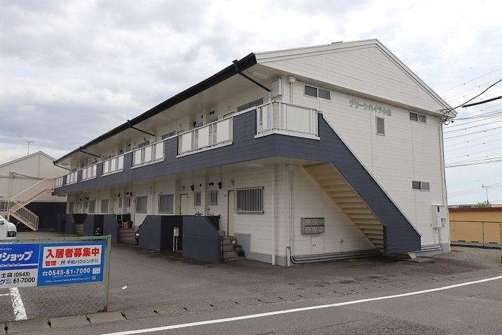 グリーンハイツ小山205の外観
