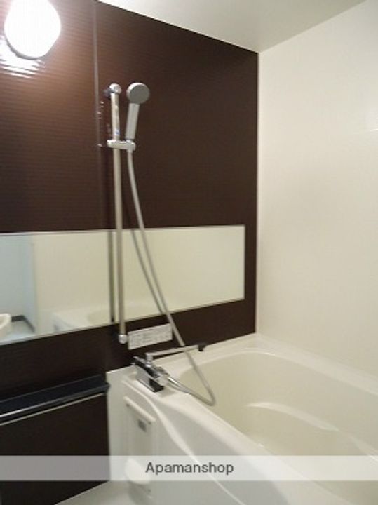 アルストロメリアの風呂