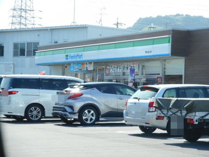 ステラートBの周辺