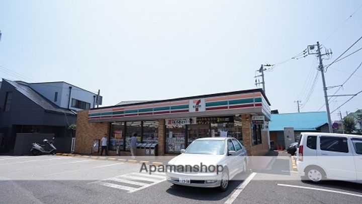 クレールステラの周辺