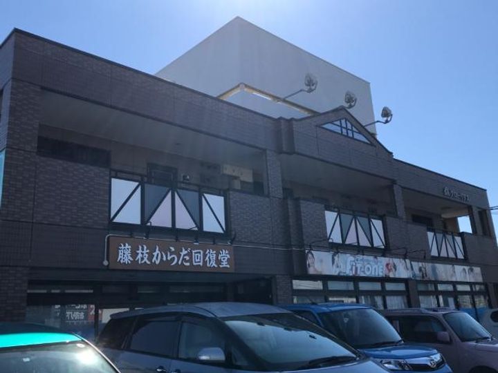 グローリアスの外観