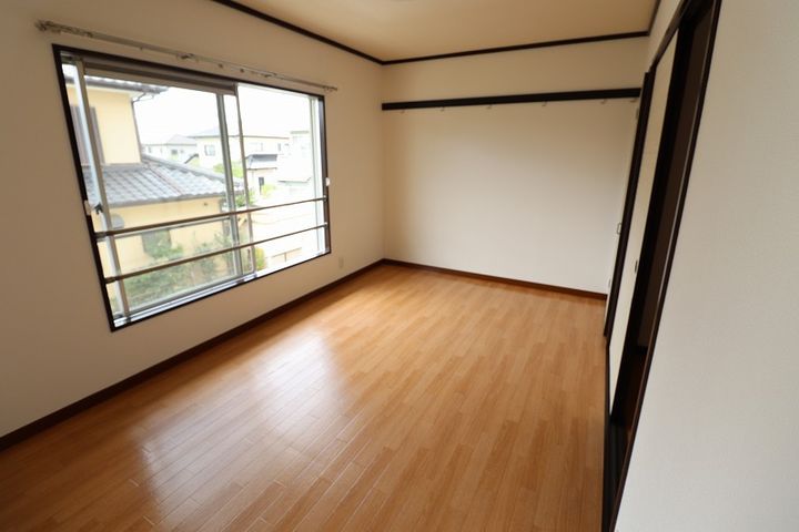 タウニイみくにの内装